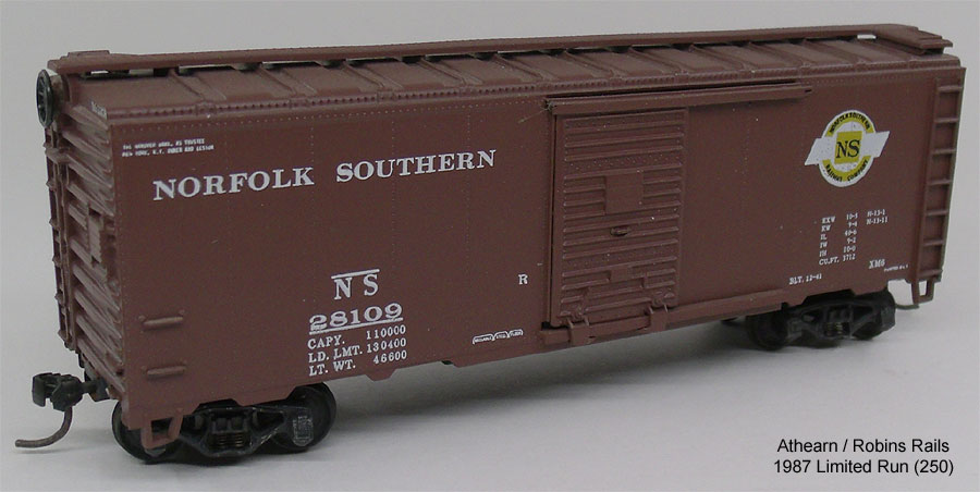 HO Scale Roundhouse 88496-50' High Cube Box Car  Norfolk Southern #41 